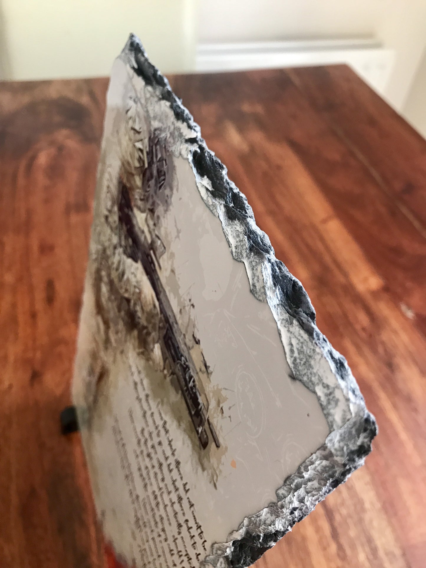(NEW) A Soldiers Prayer: Poppy Natural Rock Slate with Stands